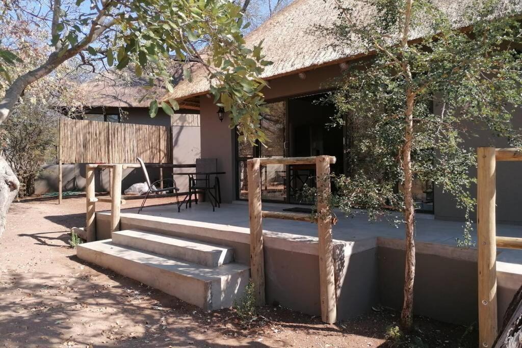 Amukela Kaya Villa Hoedspruit Exterior photo